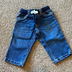 Carter’s 6 month Drawstring skinny jeans.  EUC